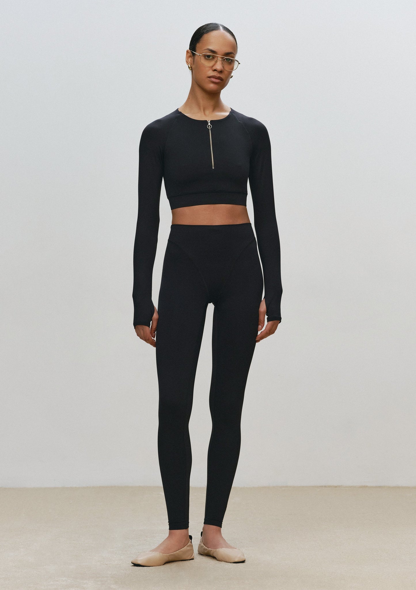Black Zipped Croptop