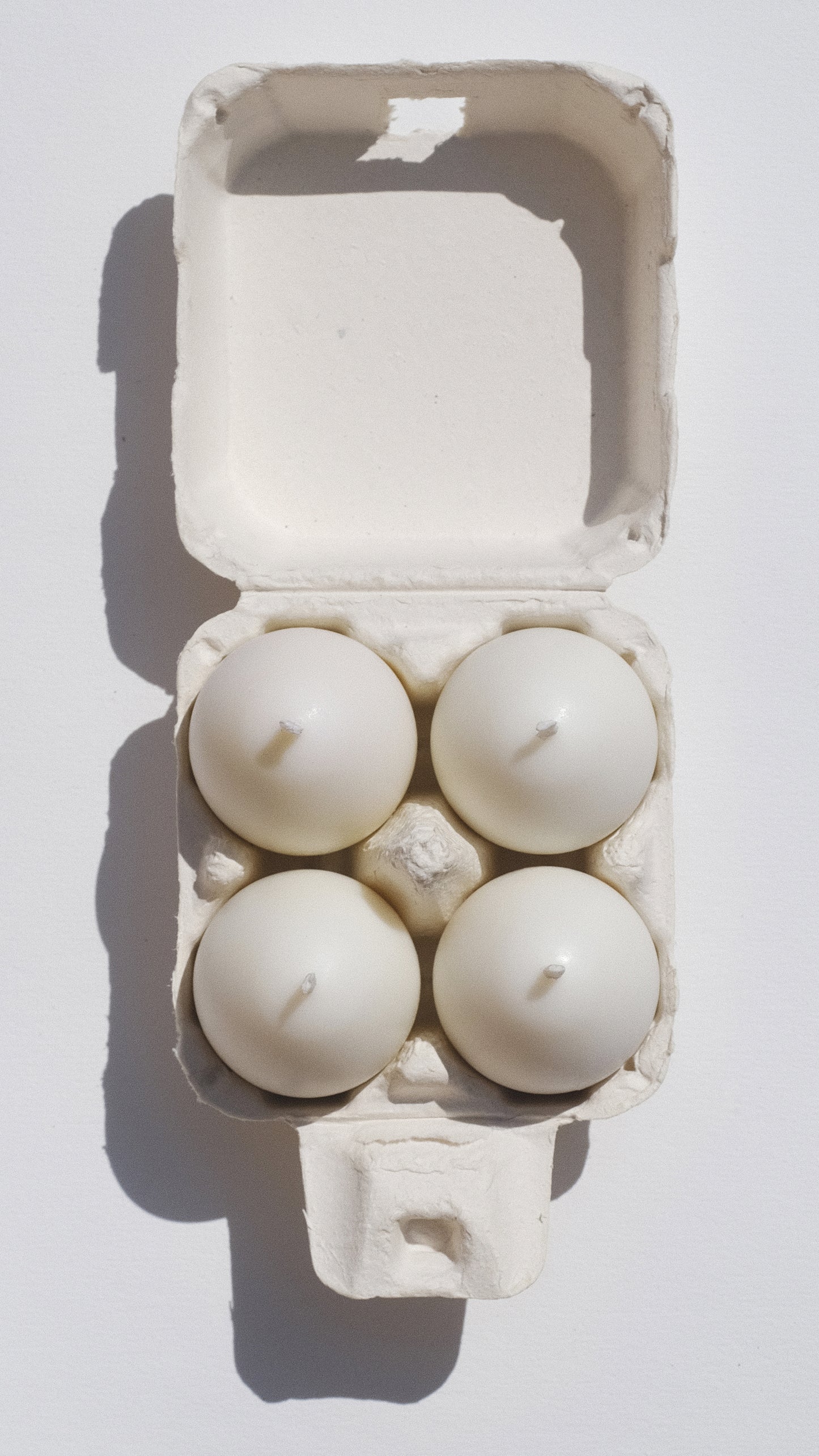 Eggs Candle Set 4 pieces
