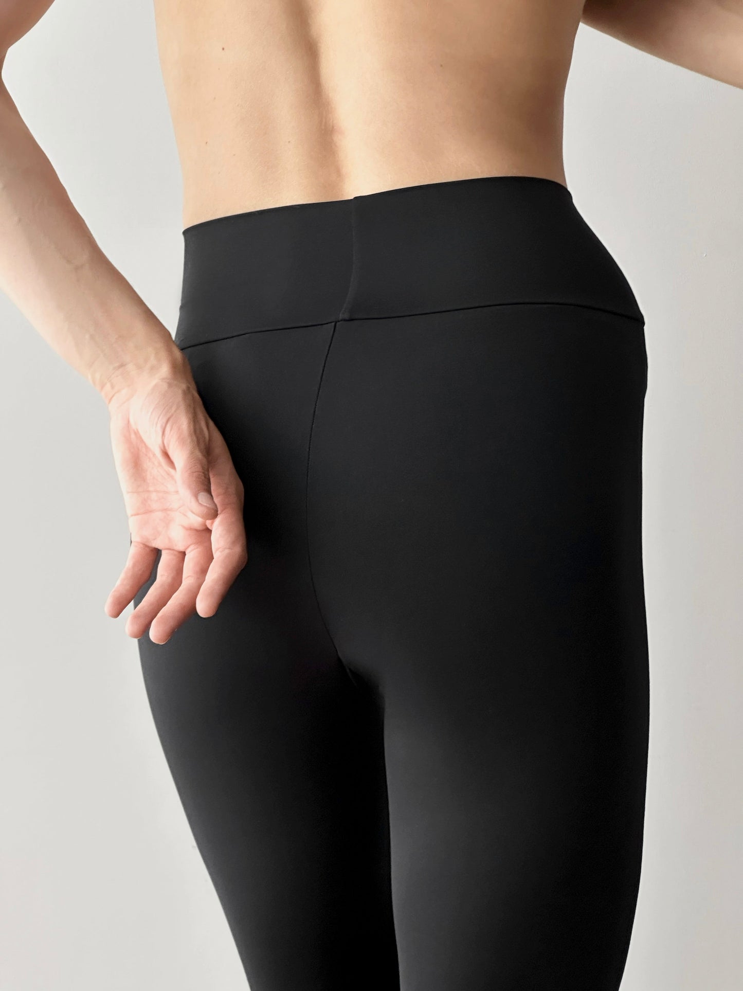 Black Flared Legging